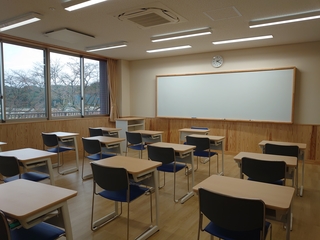 2021.10教室.JPG
